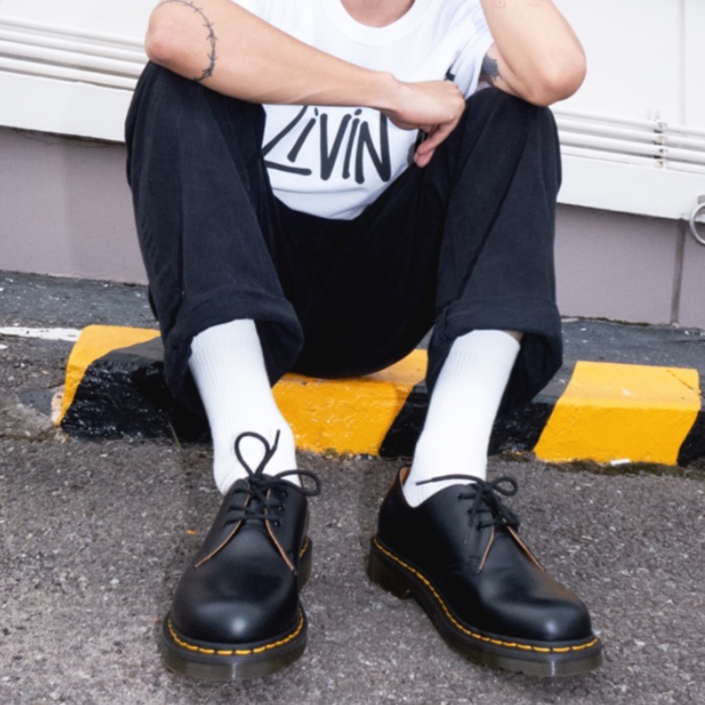 DR MARTENS 1461 Extreme Lace Polished Smooth Black - Picture 2 of 5